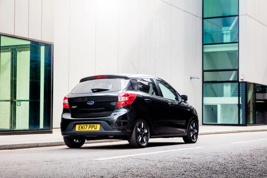  Ford Ka+ Black 2016 года  (UK) (фото 6 из 12)